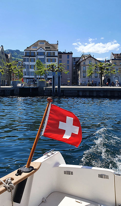 Motorboot der Schule auf dem Bodensee